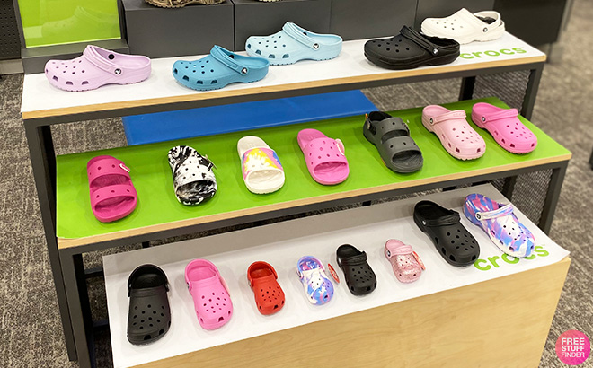 Crocs Clogs and Slides Overview